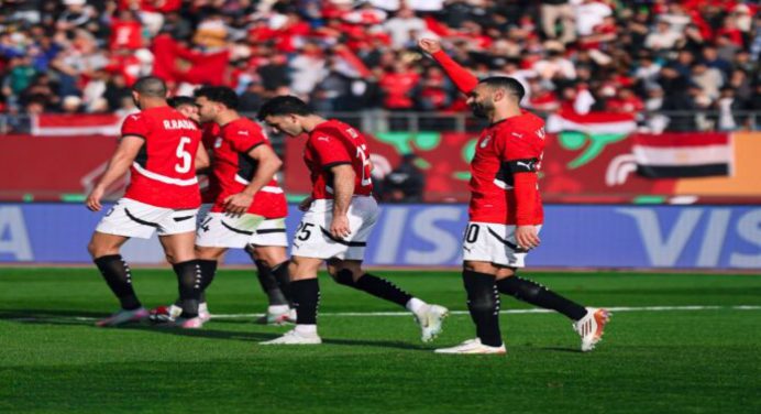 Copa África: Salah puso a Egipto en los octavos tras polémica jornada