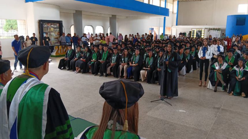 155 profesionales de la Educación egresan de la II Promoción 2025 Profesor Oscar Quintero 1 upel ipmala