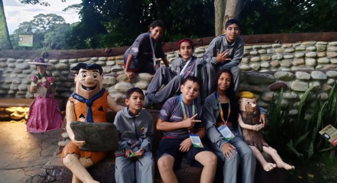 Atletas de Monagas conocen sitios turísticos en San Cristóbal