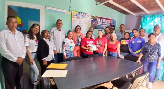 Gobernación y MPPOP entregan Casa Comunal rehabilitada en La Llovizna