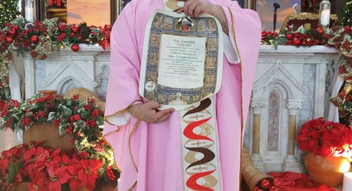 Papa León XIV otorgó bendición apostólica al presbítero Enrique Fermín