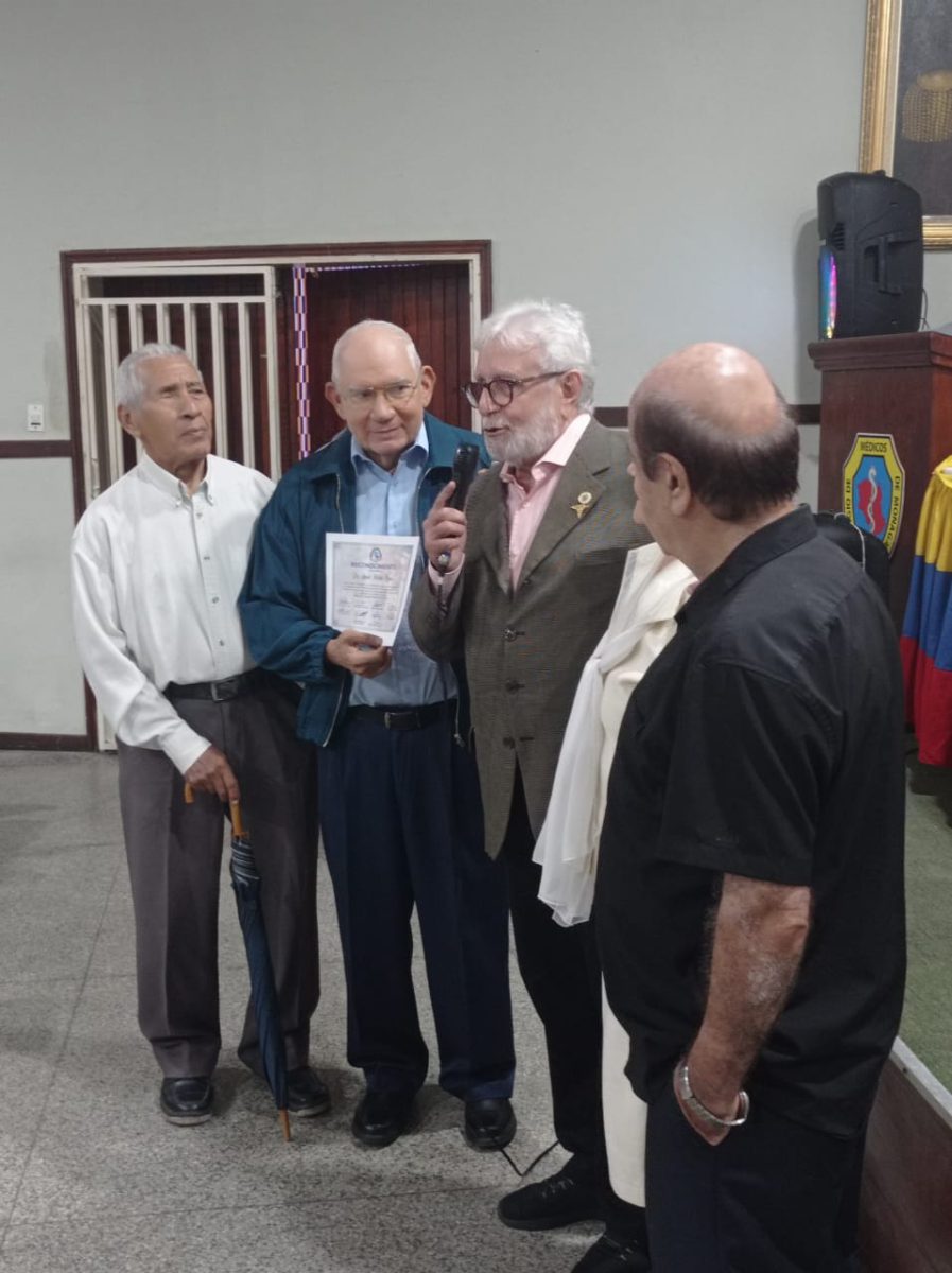 Reconocimiento ciudadano distinguió en su VII entrega a 26 personalidades de Monagas 7 medico2