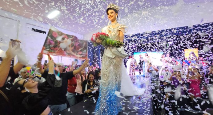 Mhia Mauna se alzó como la nueva reina de la Feria de San Simón 2025