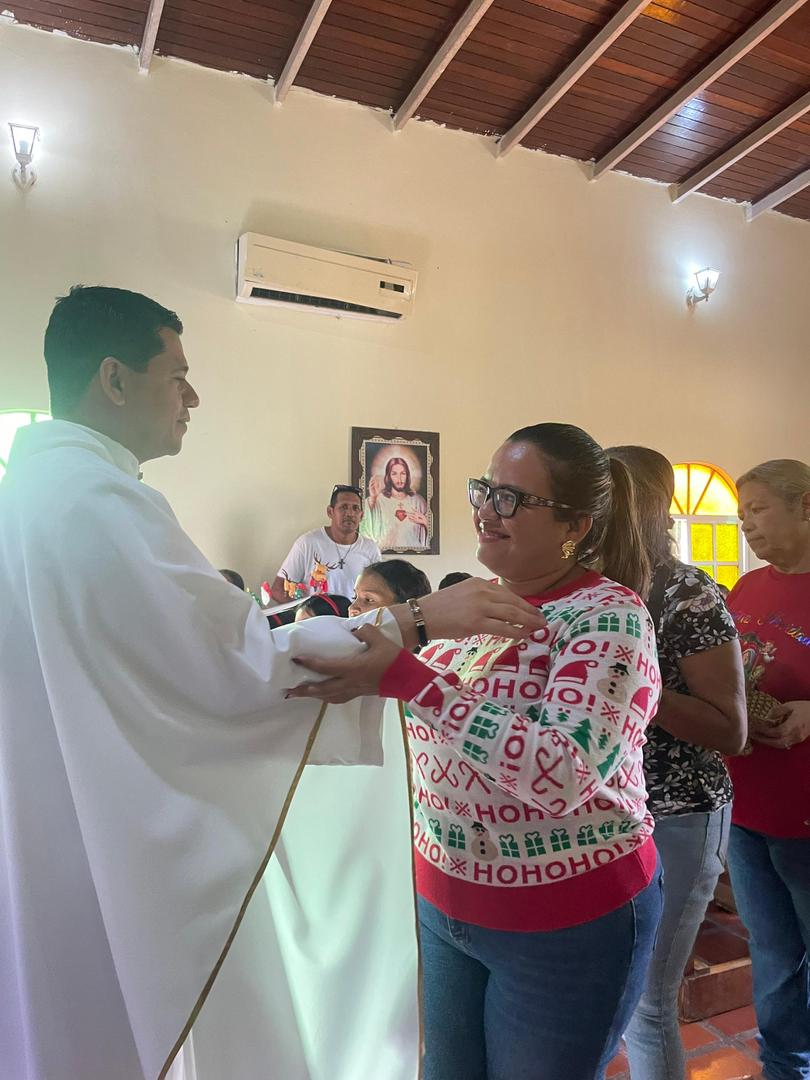 Alcaldesa Roselis León y Cámara Municipal presentes en Misa de aguinaldo en Tejero Viejo 4 misa4