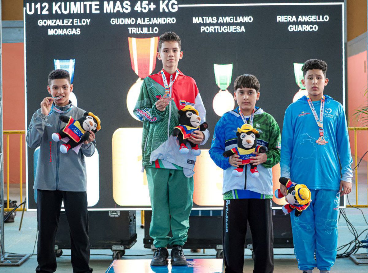 Monagas suma nuevas preseas de oro y plata en los Juegos Comunales 2025 2 presea2