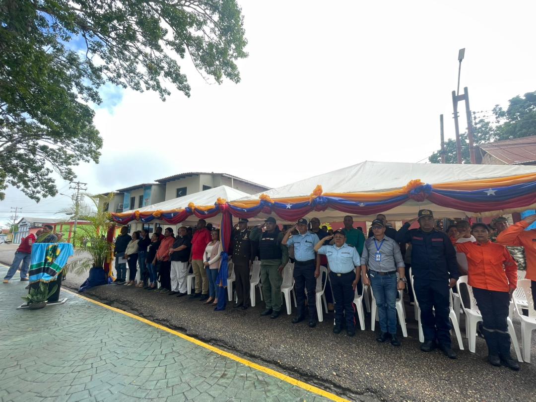 En Santa Bárbara rindieron honores al Padre de la Patria a 195 años de su muerte 2 santa1