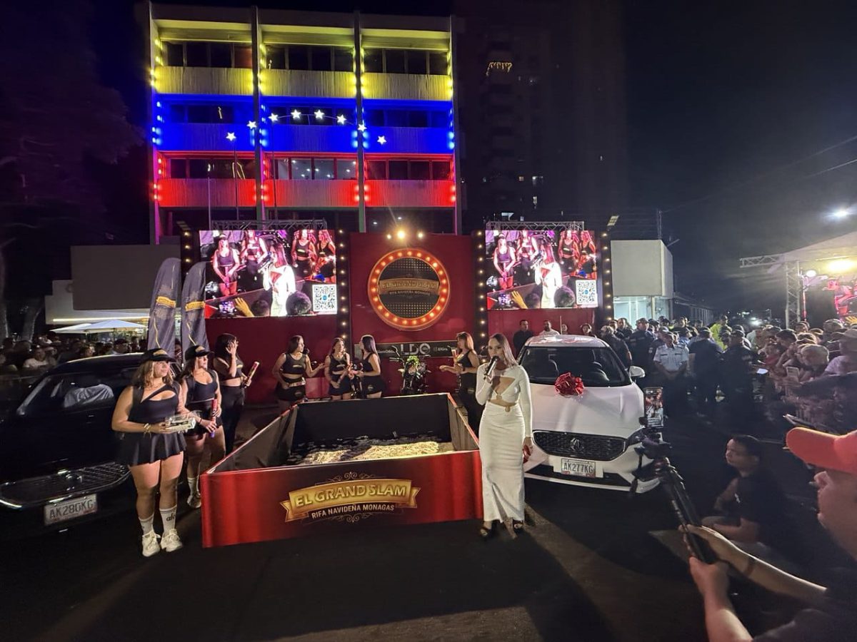 Lotería de Oriente paralizó la ciudad con rifa navideña del Grand Slam 2025 4 sorteo6