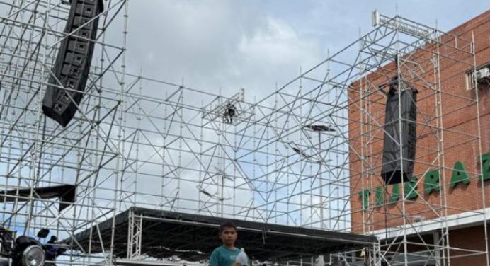 Cerrado paso por la avenida Juncal de Maturín este #6Dic