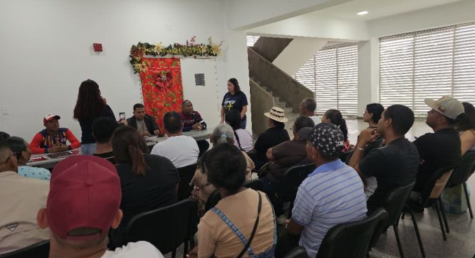 Alcaldía de Maturín certifica 13 comités de Tierra Urbana en El Furrial 