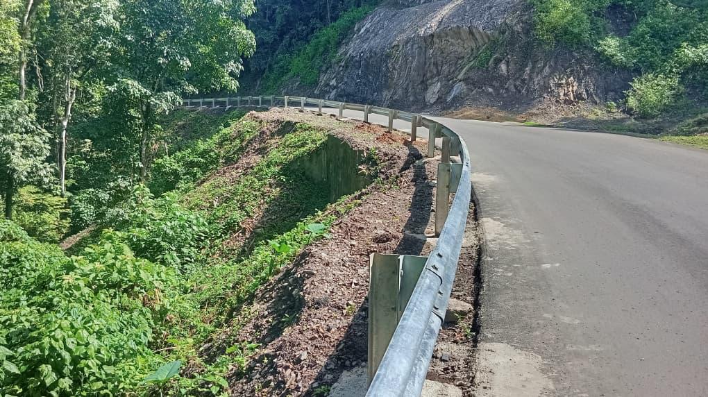 Gobernador Luna transforma Caripe y Acosta con una vía segura y moderna 3 via7