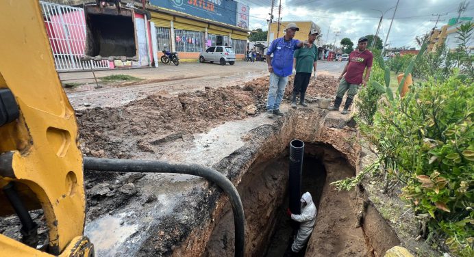 Optimizan red de aguas servidas en Los Guaritos