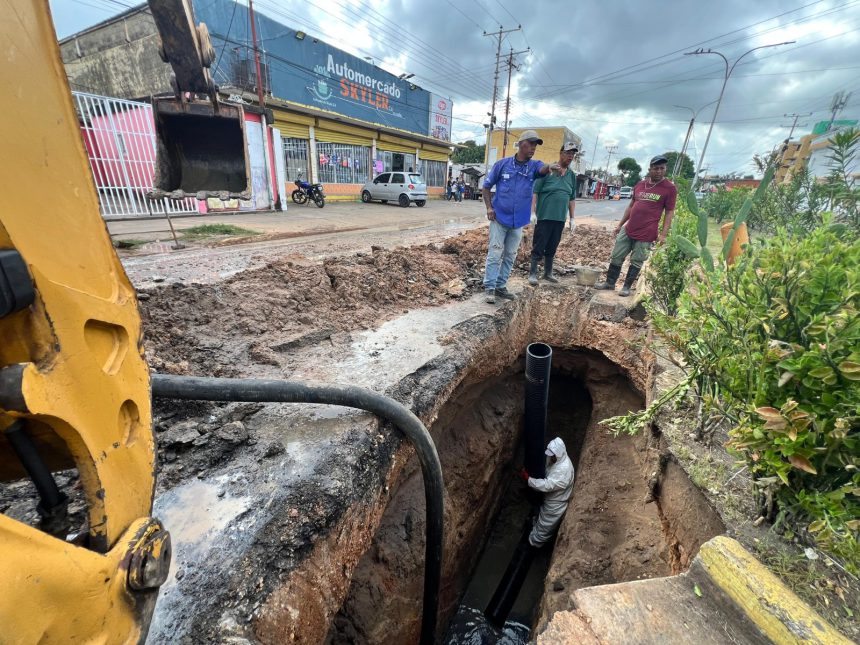 Optimizan red de aguas servidas en Los Guaritos 1 agua