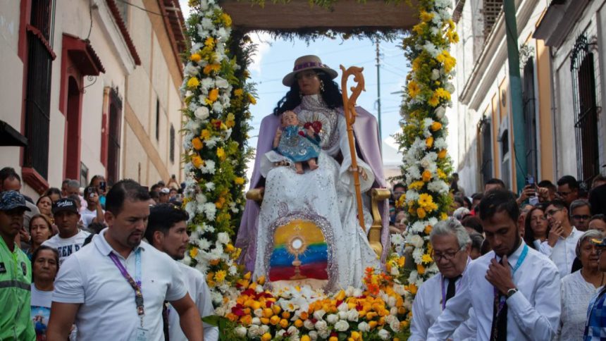 la Divina Pastora