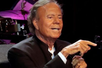 Julio Iglesias