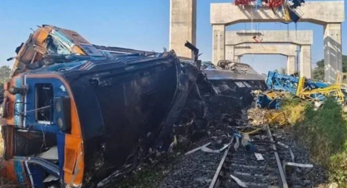 Siniestro ferroviario de Tailandia: Cifra de muertos aumenta a 32