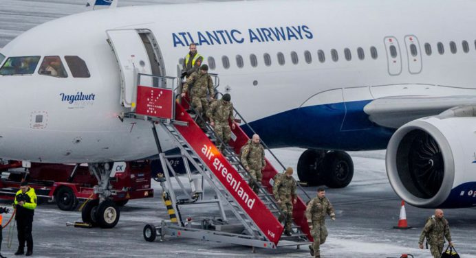 Dinamarca refuerza su presencia en Groenlandia enviando un contingente militar