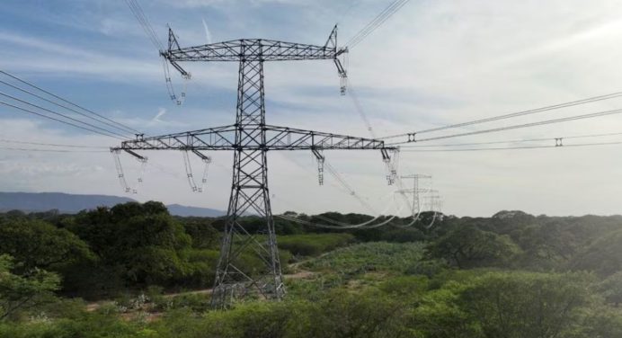 Colombia iniciará la suspensión de venta de energía a Ecuador este jueves