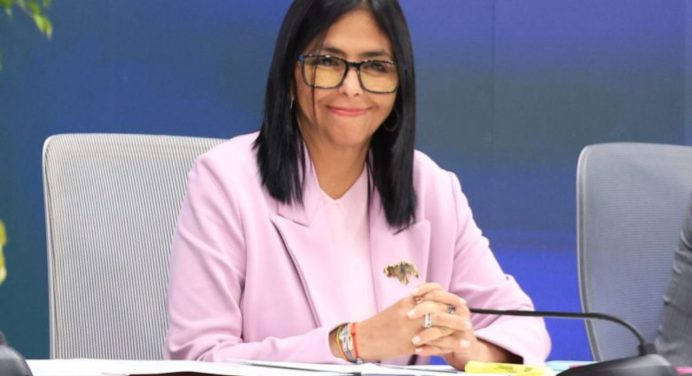 Delcy Rodríguez anuncia 1.400 millones de dólares de inversión petrolera en 2026