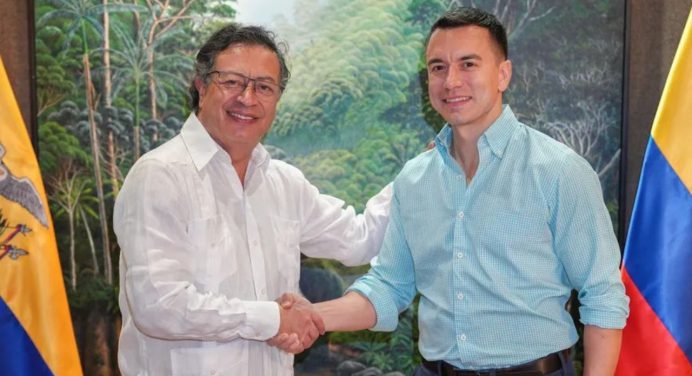 Llamado de Petro a Noboa para colaborar en la lucha contra el narcotráfico y aranceles