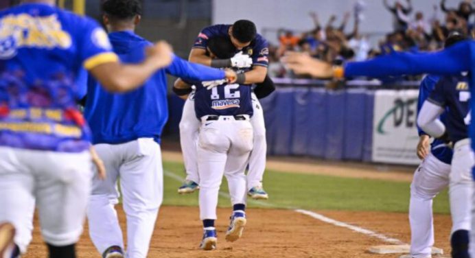 Magallanes asaltó el segundo lugar de la tabla