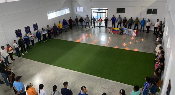 En Aguasay piden por la paz y la liberación de la pareja presidencial