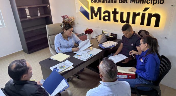 Alcaldesa Ana Fuentes revisó nuevos planes de trabajo para el municipio Maturín