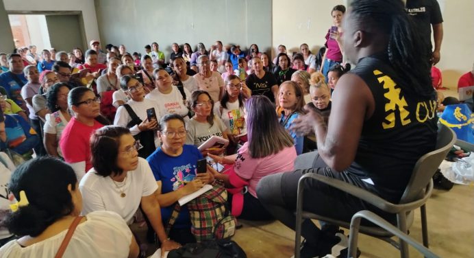 Docentes de Monagas fortalecen conocimientos sobre el calipso