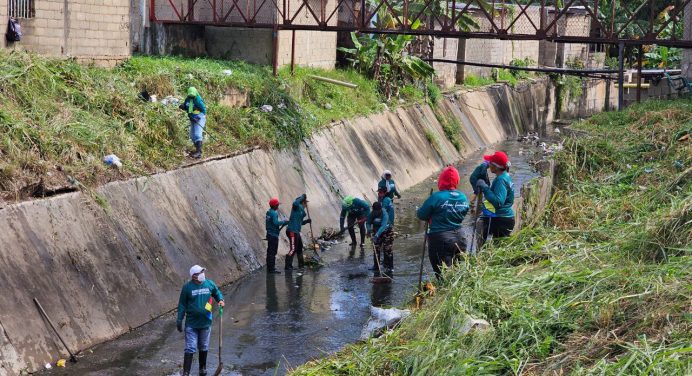 Programa de Mitigación de Riesgos saneó el Caño Universidad
