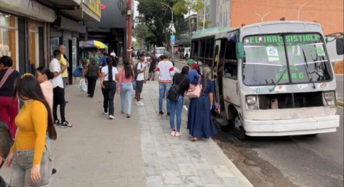 Sancionan a más de 350 transportistas informales por irregularidades en Maturín