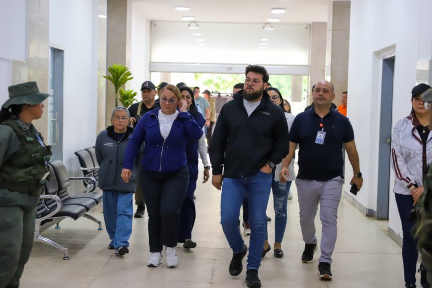 Luna vela por la excelencia en las labores del quinto piso del hospital Núñez Tovar 1 hospital