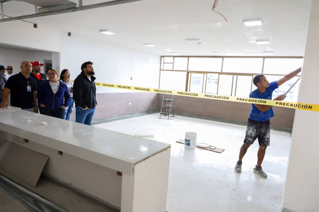 Luna vela por la excelencia en las labores del quinto piso del hospital Núñez Tovar 2 hospital22