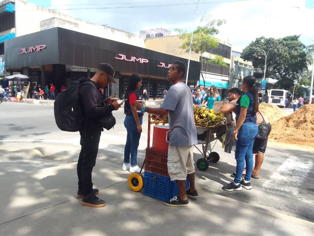 Alcaldía de Maturín reubica a 18 comerciantes informales de la calle Rojas 6 informales3 1