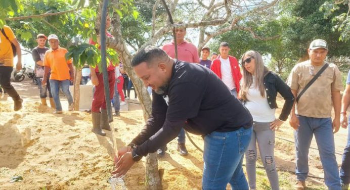 En Caicara activan pozo de agua potable en la comunidad de La Tigra