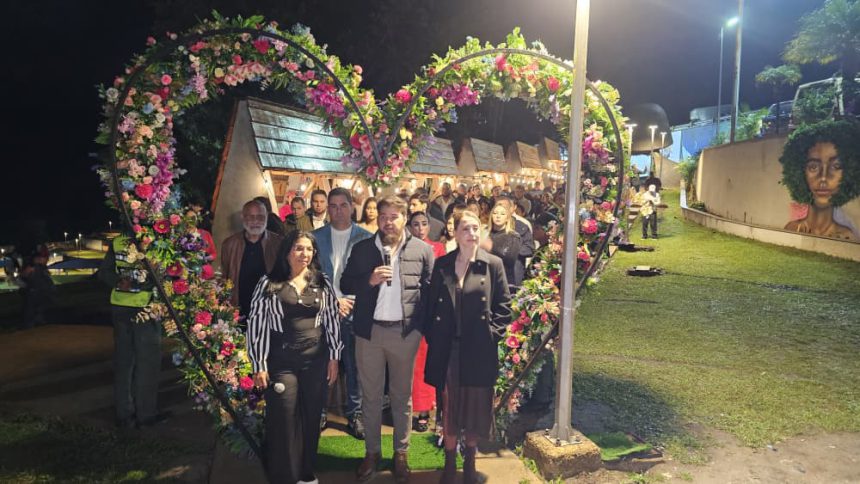 Luna inaugura Mirador de Caripe para potenciar turismo en el Jardín de Oriente 1 Luna