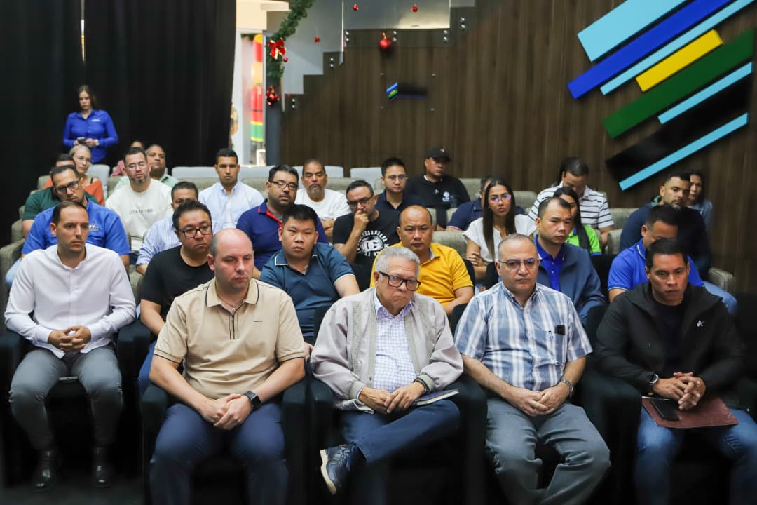 Gobernador Luna fija estrategias con comerciantes para asegurar estabilidad alimentaria 3 luna3 1