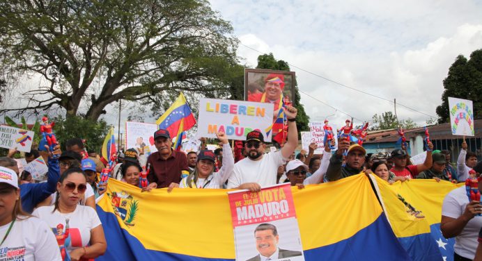 Pueblo de Aguasay toma las calles exigiendo la liberación de Nicolás Maduro