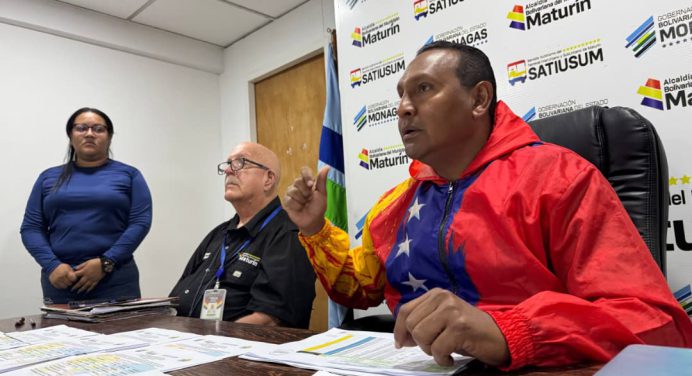 Entregan tabuladores a 65 operadoras de transporte con tarifa mínima de Bs. 60