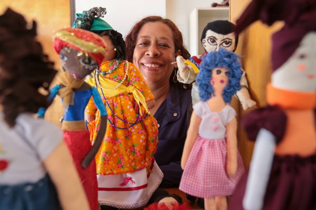 Alcaldía de Maturín invita a participar en la exposición de muñecas 2 munecas2