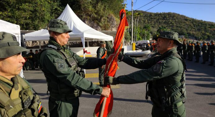 G/D Caldera Vivas recibió estandarte como nuevo comandante de la Zodi 52 Monagas