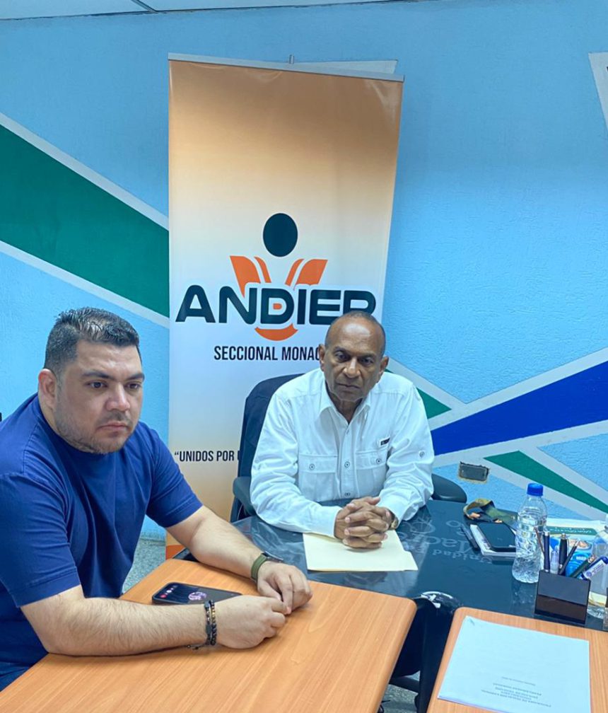 Quijada: Colegios privados no pueden cobrar por mora 1 andiep