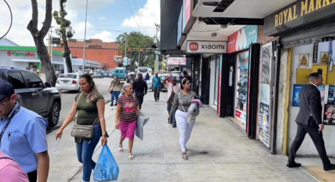 Sundde fiscaliza establecimientos comerciales para garantizar precios justos