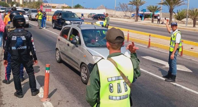 Operativo de seguridad: Efectivos resguardan el regreso de los temporadistas