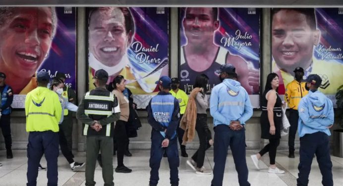 Arribaron al país desde EE.UU. 84 migrantes en otro vuelo de la Gran Misión Vuelta