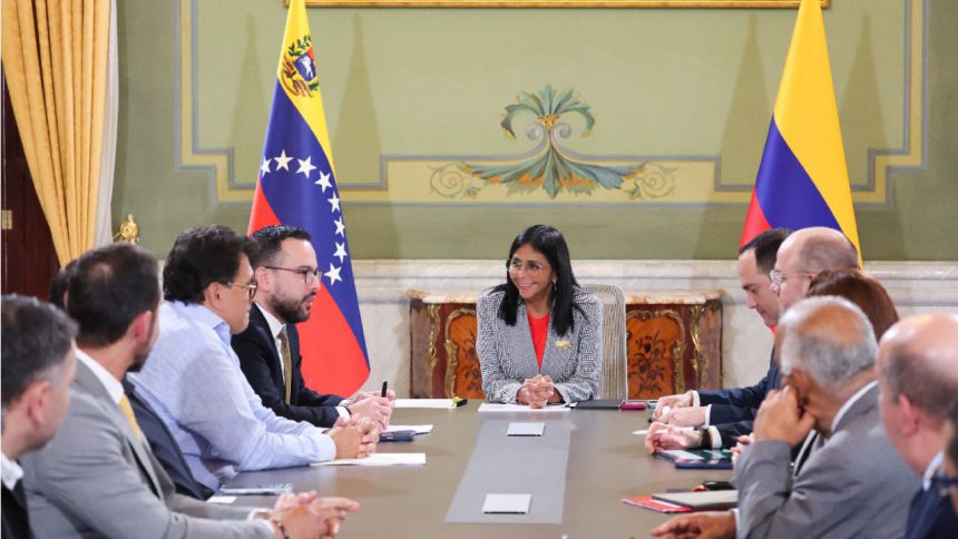 Delcy Rodríguez se reunió con el ministro de Minas y Energía de Colombia 1 ministro de Minas y Energía de Colombia