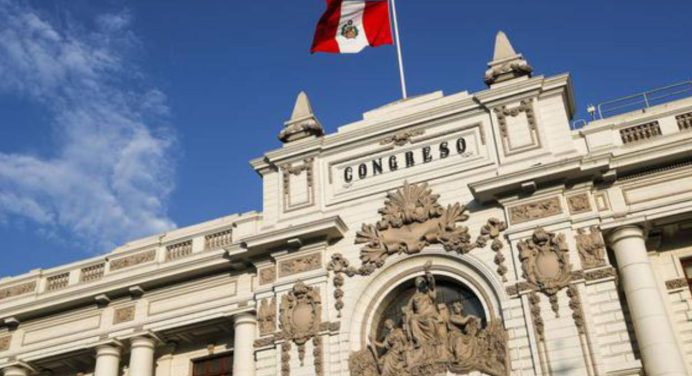 Presidente del Congreso de Perú convocará pleno para votar sobre Jerí