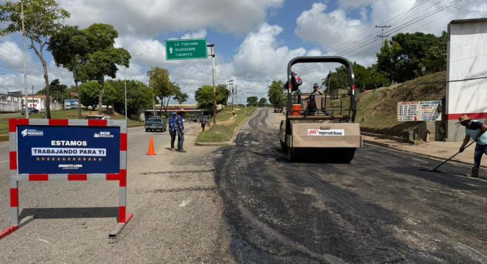 Gobernación ejecuta nivelación del pavimento en el elevado de Boquerón