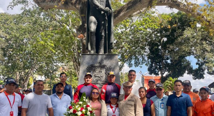 Alcaldesa Roselis León celebró en Santa Bárbara el aniversario de la UNES