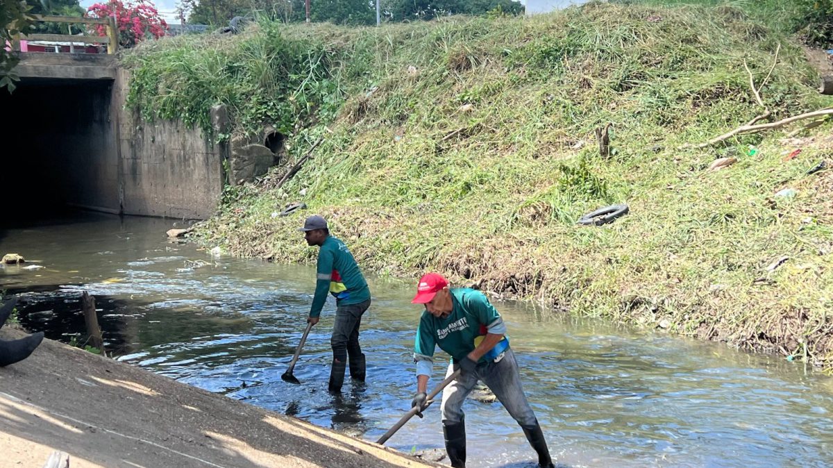 Alcaldía saneó 1600 metros de caños y 62 sistemas de drenaje en Maturín 2 WhatsApp Image 2026 02 09 at 4.59.24 PM