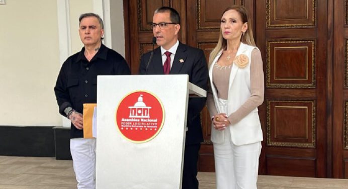 Comisión Especial para la Ley de Amnistía avanza en la recepción de propuestas