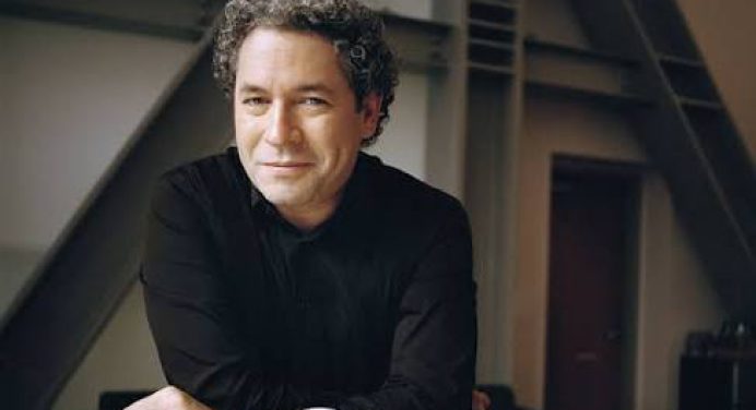Gustavo Dudamel ganó el Grammy a la Mejor Interpretación Coral con su participación en Ortiz: Yanga